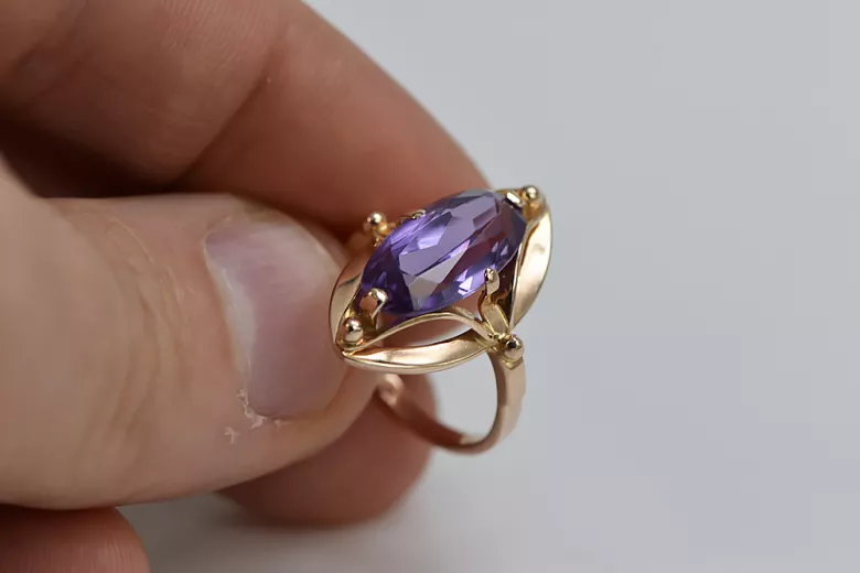 Original Vintage 14K Rose Gold Alexandrite Ring Vintage Jewlery vrc047r